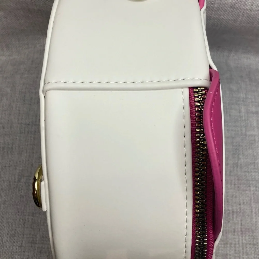 Nintendo Kirby Color Changing Convertible Mini Backpack - Picture 7 of 8